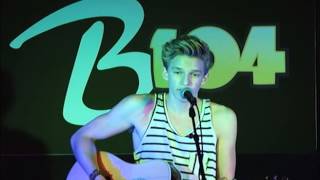 Cody Simpson covers Jason Mraz "I Won't Give Up"