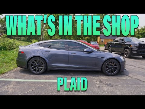 Take a tour through one of the fastest growing automotive customization shops | What's in the Shop