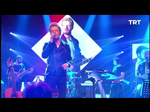 Burak Taşdemir - Hatıran Yeter TRT Genç Sahne Performansı #gençsahne #hatıranyeter