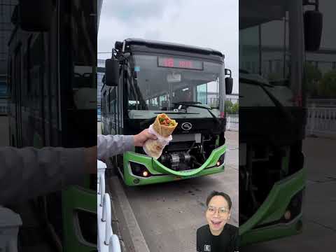 Chiếc xe bus đói bụng