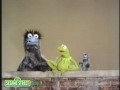 Sesame Street Kermit Explains Big And Little