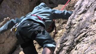 preview picture of video 'Am Gelben Fels - Klettern bei der Burg Teck'