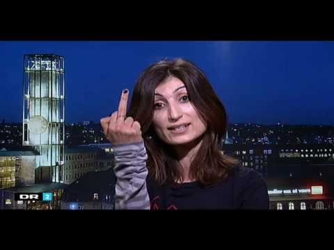 Firoozeh Bazrafkan giver Omar Marzouk fingeren (Deadline, 4/1-14)