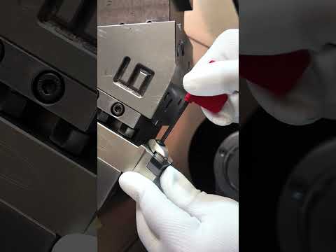 8 corners with CBN!? Tried ultra-high-speed machining of cast iron! #shorts #cnc #machine