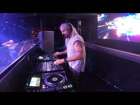 Vicente One More Time Set Hardstyle Next Clubbing