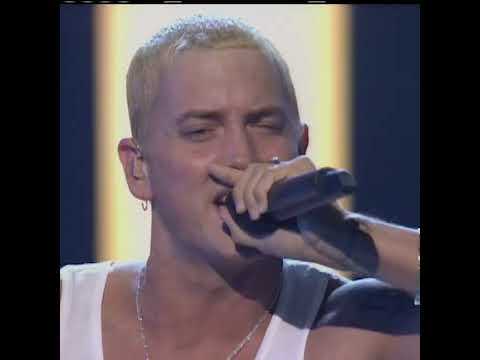 Eminem - The Real Slim Shady & The Way I Am (Live at MTV Music Awards 2000)