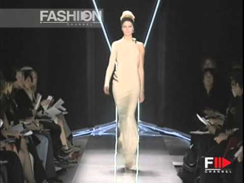 "Donna Karan" Autumn Winter 2003 2004 New York 3 of 4 Pret a Porter Woman by FashionChannel