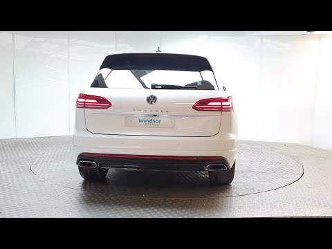 DE19ZGN - 2019 Volkswagen Touareg R Line Tech V6 TDi 286 SCR 4Motion BlueMo...