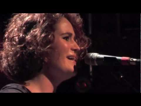 Lisbee Stainton ~ Girl On An Unmade Bed ~ live [HQ] @Stadtgarten Köln 2012