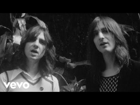 The Lemon Twigs - Every Day Is The Worst Day Of My Life (Official Video) © The Lemon Twigs