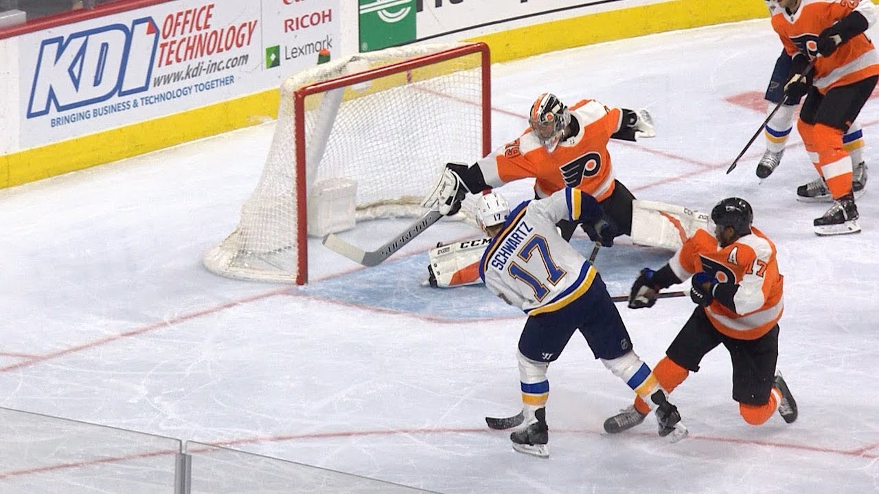 Vidéo: Carter Hart vient de faire un CAREY PRICE...