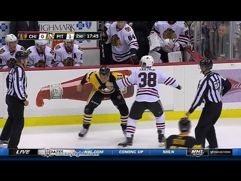 Ryan Hartman vs Steven Oleksy