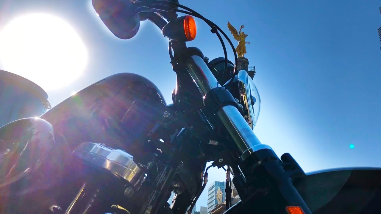 LA MOTO QUE ME REGALÓ MI NOVIA! Forty Eight