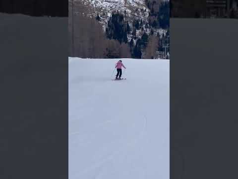 MAESTRA CAROLE GILARDONI (PENNA NERA) IN ALLENAMENTO A MADESIMO