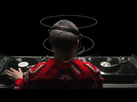 Dub Techno Vinyl Only 8 hours Live Stream part 2 at Who I Am Gallery 30.05.2020