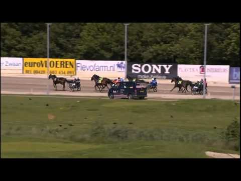 Victoria Park Wolvega 6-6-2015 DUO SULKY KOERS VERZEKERINGSCUP 2015