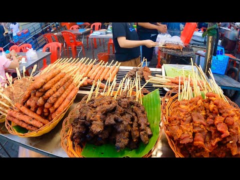 Cambodian FOOD TOUR, Evening Walking Tour at Toul Tompoung Market in Phnom Penh Street Food