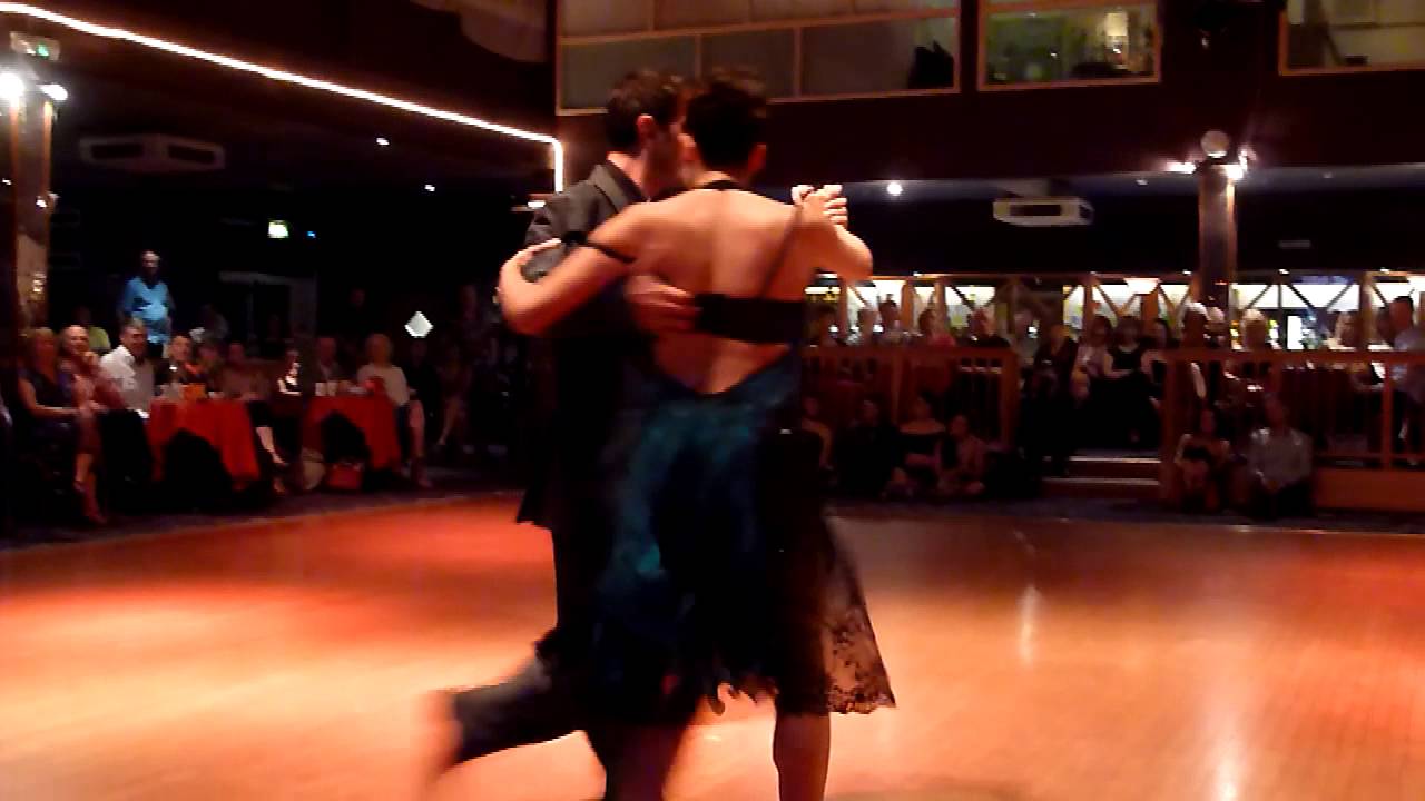 Marcelo Ramer y Selva Mastroti - Vals ilusion azul -Tango Feast October 2015 England