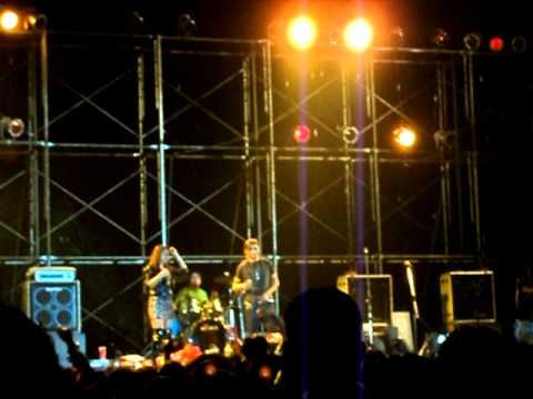 L Sai Zi - R Zar Ni Live in Suratthani,Thailand