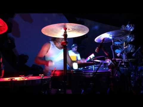 ABERTURA DO SHOW  - REVEILLON ZE MARIA 2017 - FERNANDO DE NORONHA