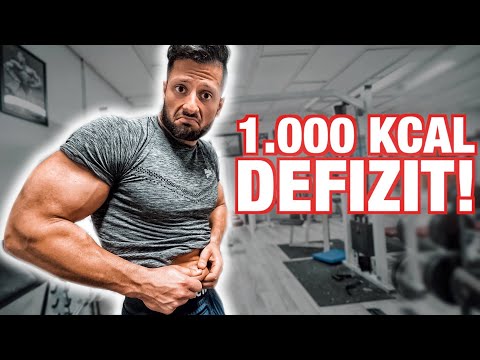 1,000 kcal deficit WITHOUT losing muscle! (BODYBUILDING DIET SECRET)