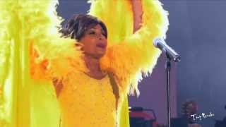 Shirley Bassey - The Living Tree (Shaken and Stirred Club Mix Tony Mendes Video Re Edit)