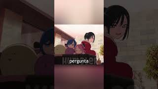 Esse garoto é tão baixo que aceitou se vestir de menina quando sua irmã mais velha pediu