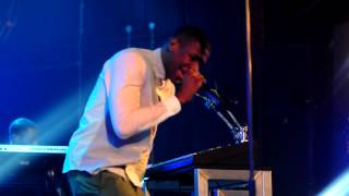 Labrinth - Climb on Board - Live at Manchester Academy (25th Feb 2012)