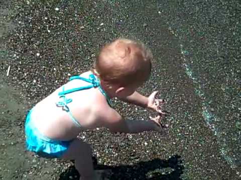 Lucija Dugonjic- Na Plazi May 22, 2010