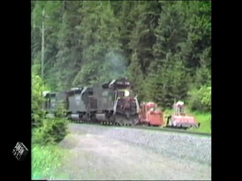 Southern Pacific Freight Train Climbs 1.6 Percent Grade in Cascade Mountains, June 1987