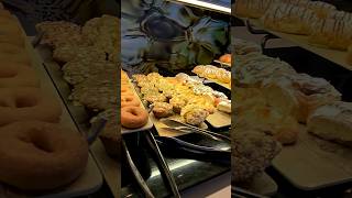 Breakfast on Symphony of the Seas  buffet