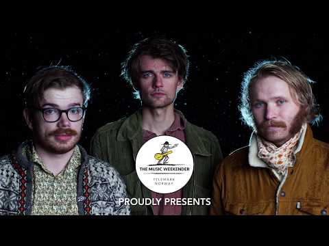 download lagu mp3 mp4 Oskorei, download lagu Oskorei gratis, unduh video klip Oskorei