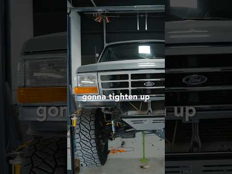 OBS Ford gets new bumpers! @DesolateMotorsports