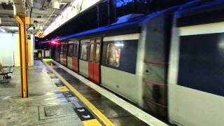 preview picture of video '東鉄線メトロキャメル電車 火炭駅到着 Hong Kong MTR Metro Cammell EMU'