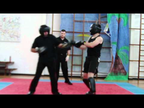 Juan Ramiro vs Barry Holloway