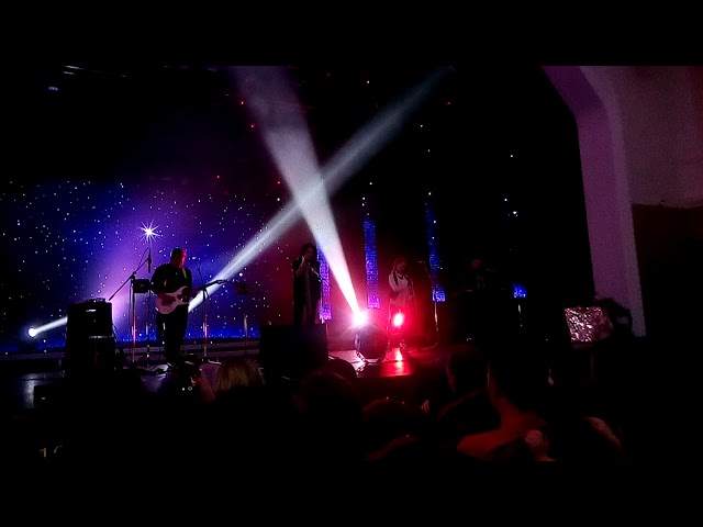 Илсөя Бәдретдинова Казан тамашачысы каршында Илфак Шиһапов белән беренче һәм соңгы дуэтын башкарды