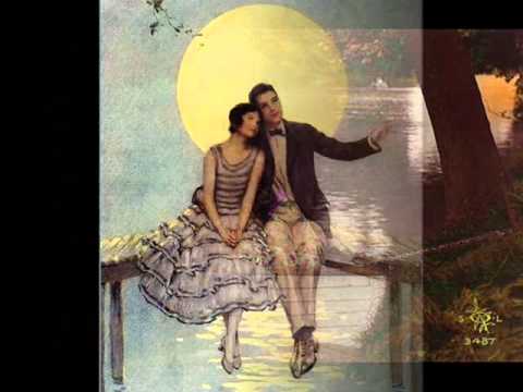 Roarin' 20s: Clyde Doerr & His Orch. - Give Me A Night In June, 1927