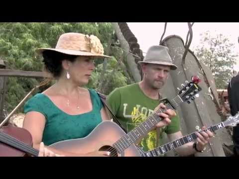 The Oldtime Stringband - Cotton Mill Girl (Lester Smallwood)