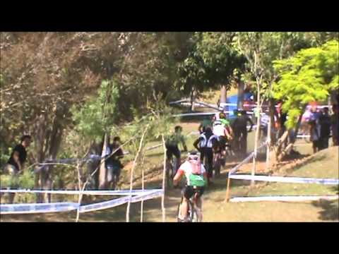 LARGADA DA 2ª BATERIA - Copa Interestadual de MTB XCO 2011