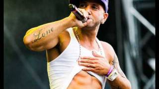 Karl Wolf - Bestfriend Lyrics