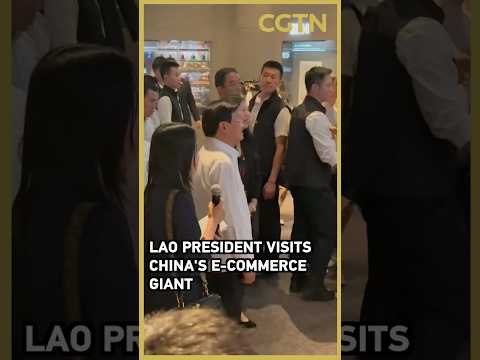 Lao President learns how e-commerce helps Lao products reach Chinese consumers