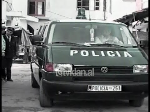 Lajme Arkiva - Kapet "Banda e makinave" (06 Nentor 1998)