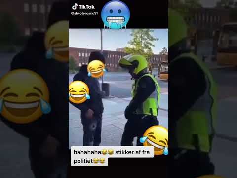 Stikker af fra politiet #fyp #police