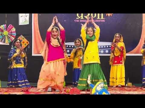 ਗਿੱਧਾ Junior Group | Punjabi Folk Dance by little girls 😍