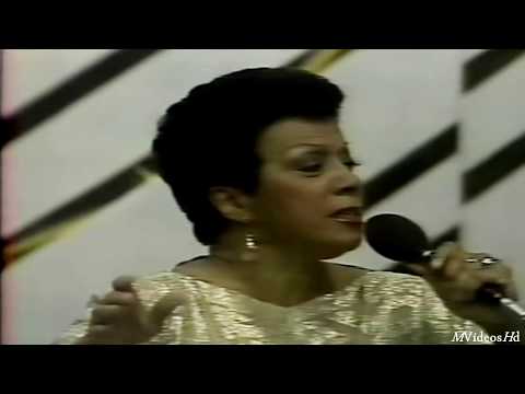Elizeth Cardoso - As rosas não falam (Programa Hebe Band) 1986