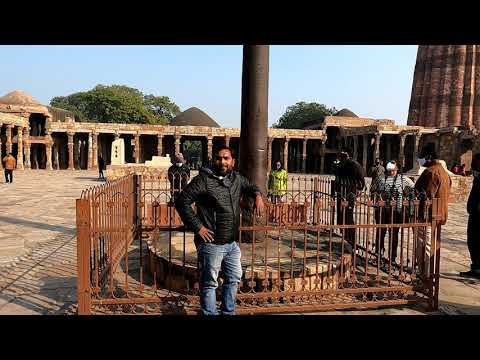 Qutub Minar Mehrauli Delhi India . Iron Pillar by Traveler Dhiren