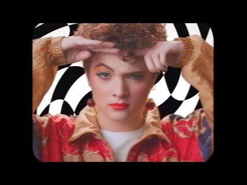 Anne Lukin - En el Chino de la Esquina (Videoclip Oficial)