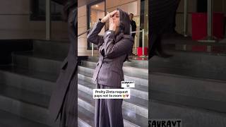 Download lagu Preity Zinta doesn’t want paps to show her wrinkles and makeup by zooming on her face| #shorts #clip mp3