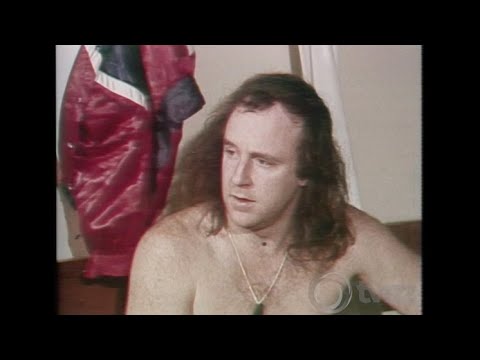 NZ On Screen: The Wonderful World of... David Sorranceign - Fast Poet