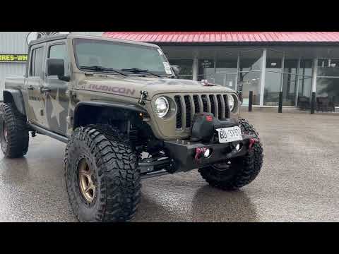 Jeep Gladiator Walk Around